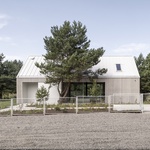Zapomeňte na exotiku, architektura odpočinku leží v polských Mazurech. Foto: Jakub Certowicz https://www.jakubcertowicz.pl/ Zapomeňte na exotiku, architektura odpočinku leží v polských Mazurech. Foto: Jakub Certowicz https://www.jakubcertowicz.pl/