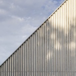Zapomeňte na exotiku, architektura odpočinku leží v polských Mazurech. Foto: Jakub Certowicz https://www.jakubcertowicz.pl/ Zapomeňte na exotiku, architektura odpočinku leží v polských Mazurech. Foto: Jakub Certowicz https://www.jakubcertowicz.pl/