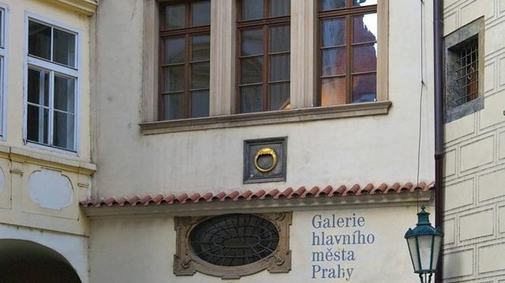 Dům U Zlatého prstenu, Galerie hlavního města Prahy. Zdroj: Mezinárodní kancelář města Vídně v Praze Dům U Zlatého prstenu, Galerie hlavního města Prahy. Zdroj: Mezinárodní kancelář města Vídně v Praze