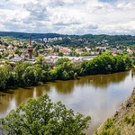 Šroubárny z vyhlídky z protilehlého břehu Vltavy. Foto: Tomáš List Šroubárny z vyhlídky z protilehlého břehu Vltavy. Foto: Tomáš List