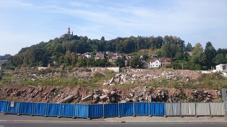 Zbouraný areál Tepny je uprostřed okresního města hned pod Náchodským zámkem, foto: Ing. arch. Jakub Kopecký