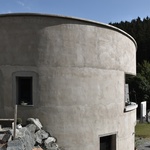 Soběstačný kruhový dům nepotřebuje elektřinu. Má vlastní bioplynku Christoph Hesse Architects, Deimel + Wittmar
