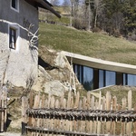 Dům skrytý ve svahu rozšířil možnosti bydlení v horské chalupě Zdroj: Oskar da Riz